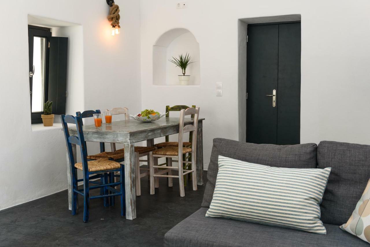 The Luna Suite Emporio  Eksteriør bilde